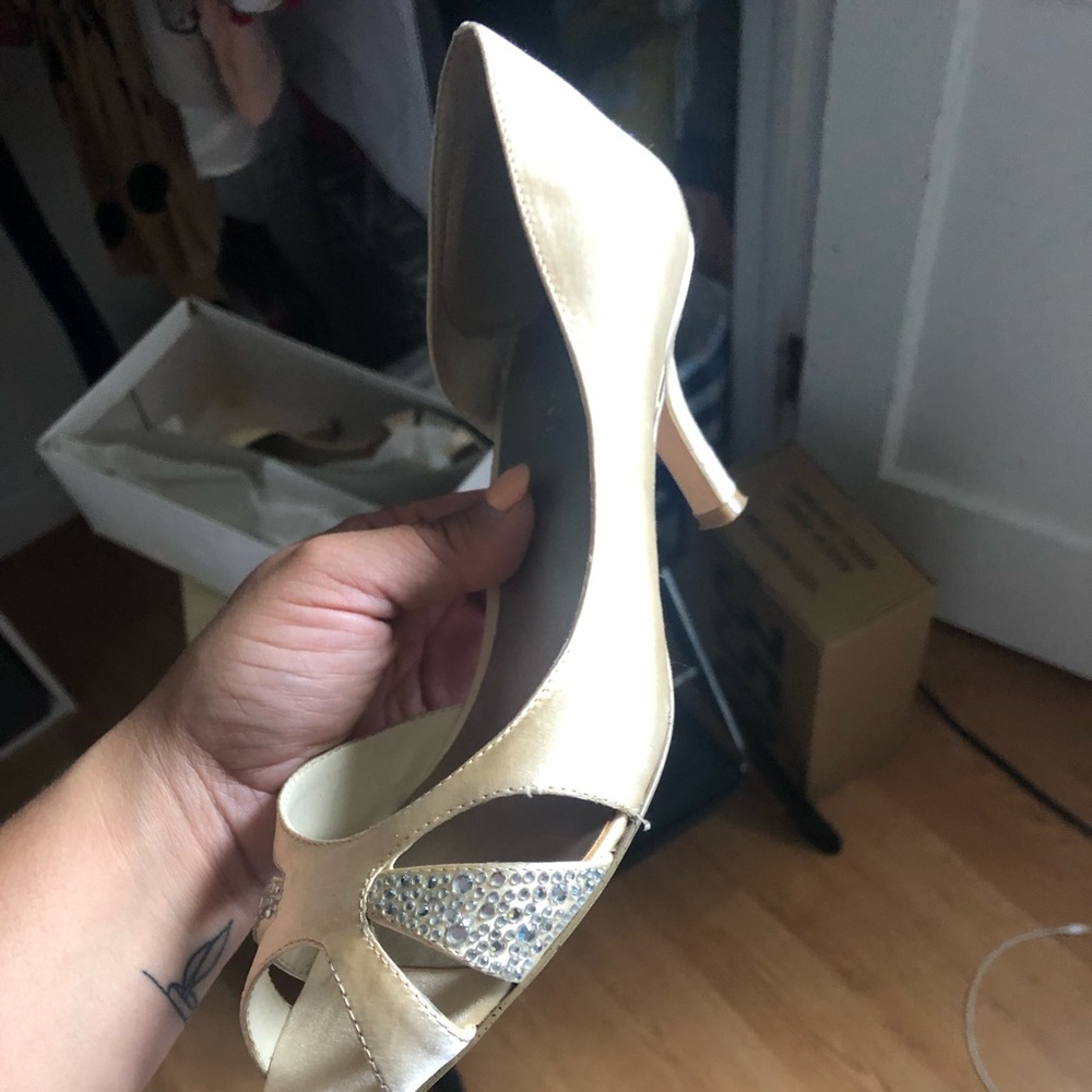 Nine West natural heels